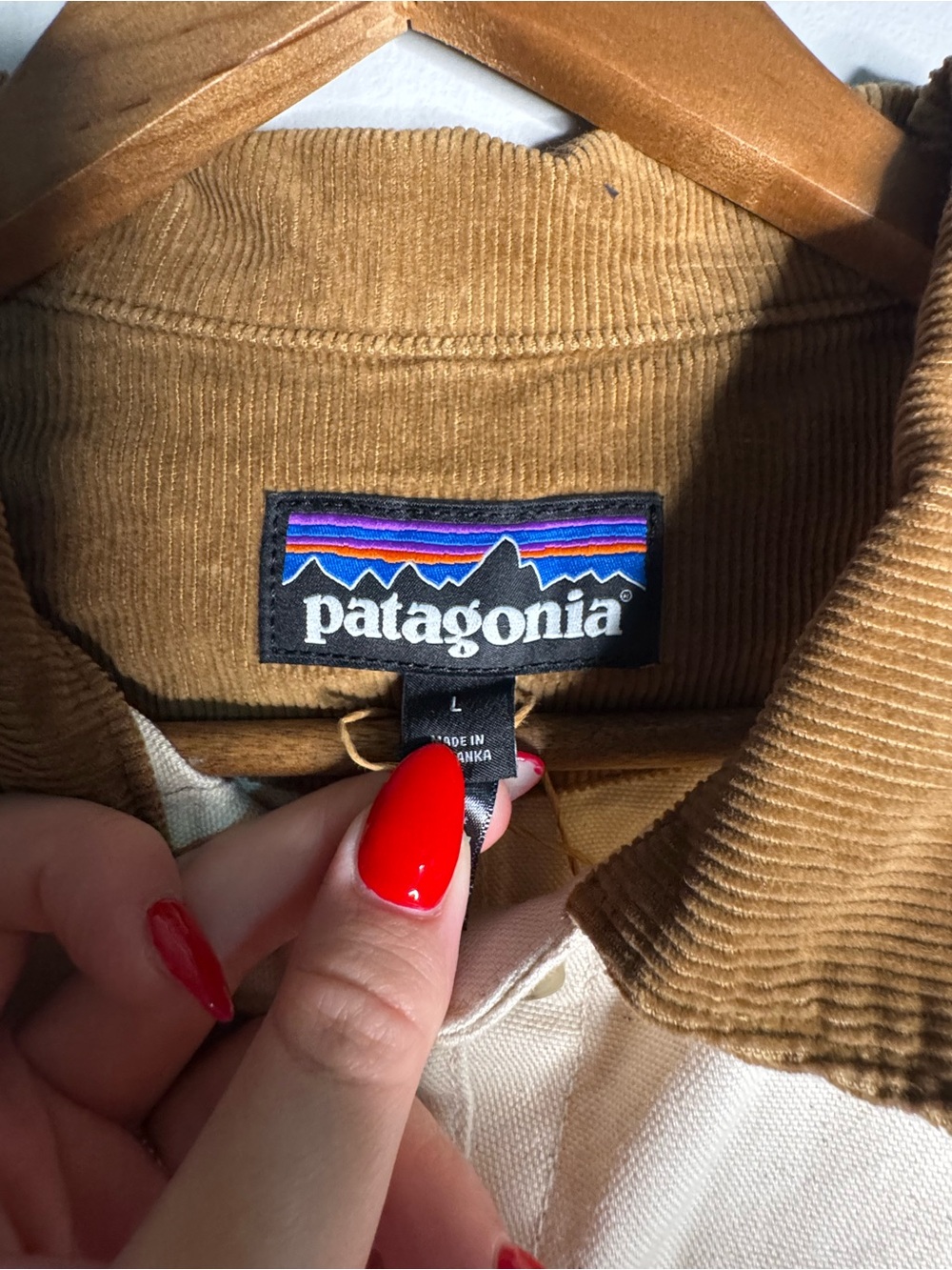 Patagonia Women's Point Reyes Canvas Coat - Picture 5 of 9